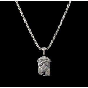 Sterling Silver Jesus Pendant And Rope Chain 27.1 Grams 3mm 22”